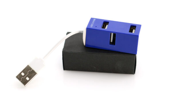 Puerto USB Geby 5